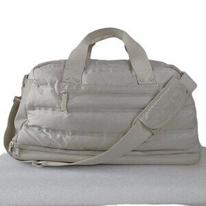 OYSHO PADDED TECHNICAL SPORT BAG